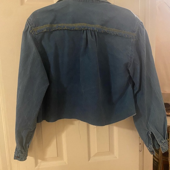 Vintage Denim Crop Shirt - Picture 2 of 6